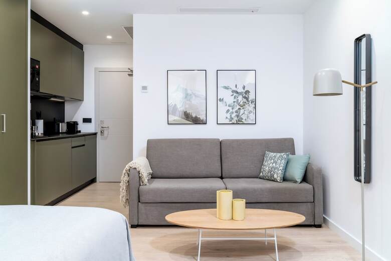 Aparthotel Limehome Santiago De Compostela