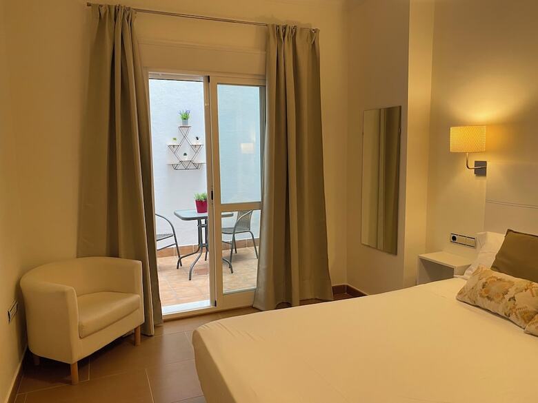 Aparthotel Dobo M�laga Puerto