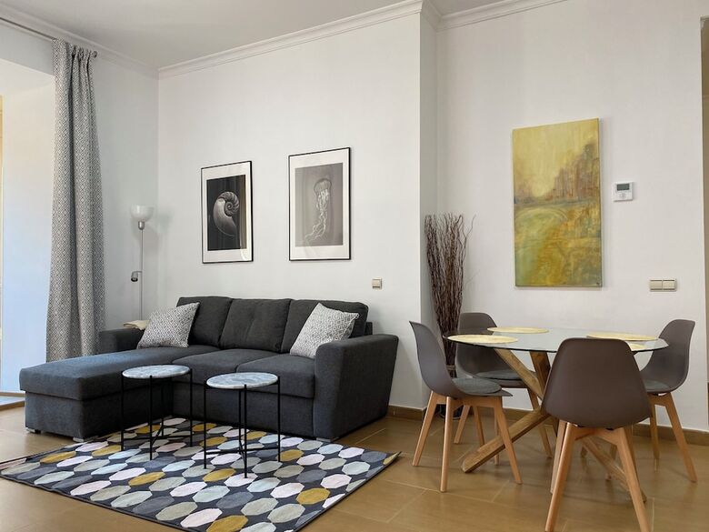 Aparthotel Dobo M�laga Puerto
