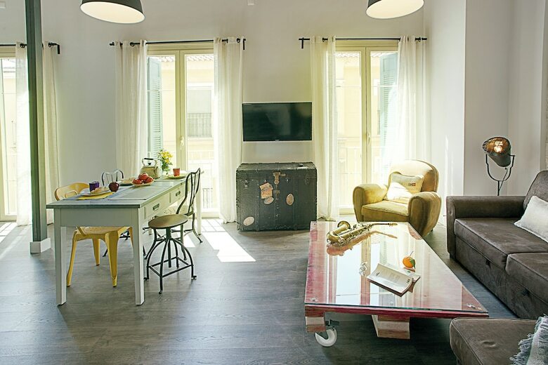 Aparthotel Graffiti Suites M�laga
