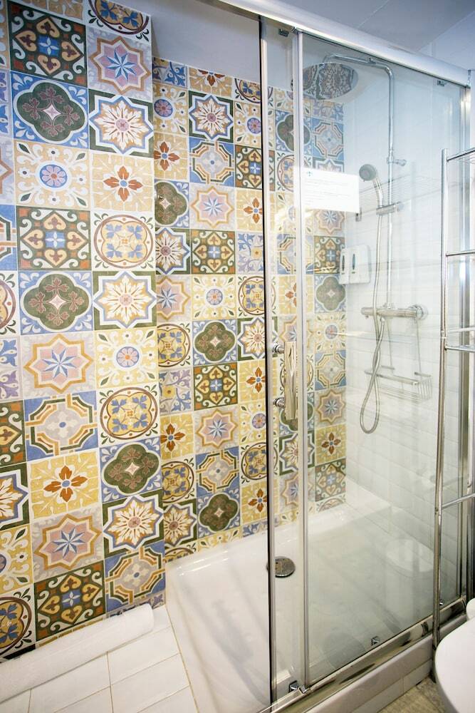 Aparthotel Graffiti Suites M�laga