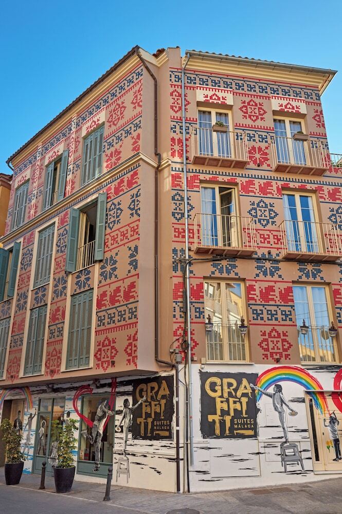 Aparthotel Graffiti Suites M�laga