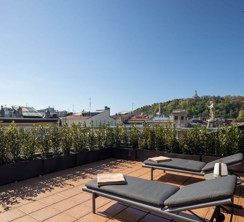 Aparthotel The Passage Apartments