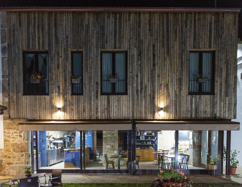 Hotel Liresca