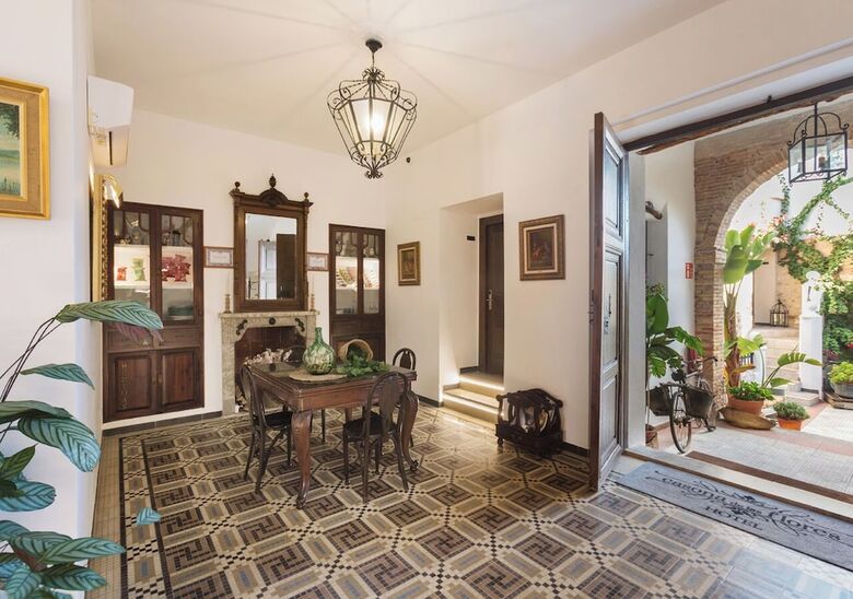 Hotel La Casona De Las Flores