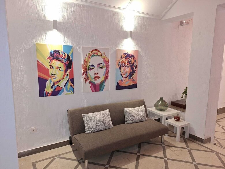 Hostal Arc House Granada