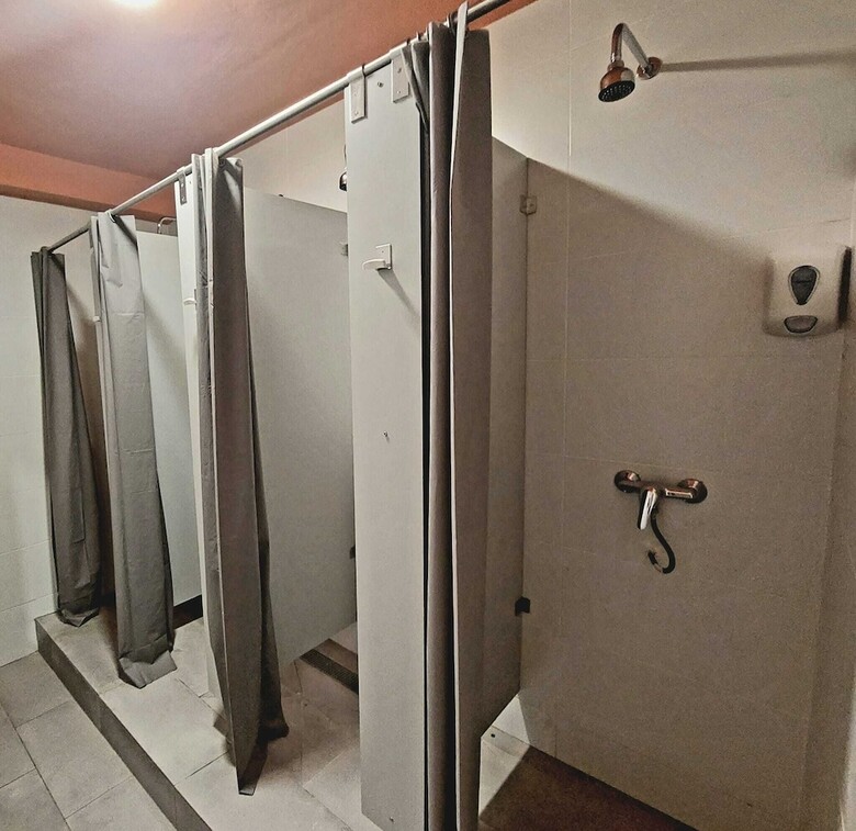 Hostal Arc House Granada