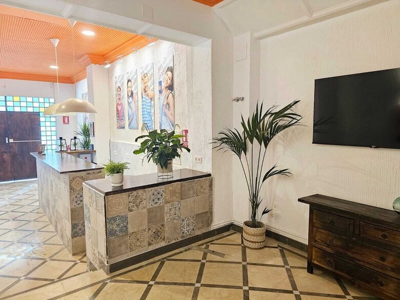 Hostal Arc House Granada