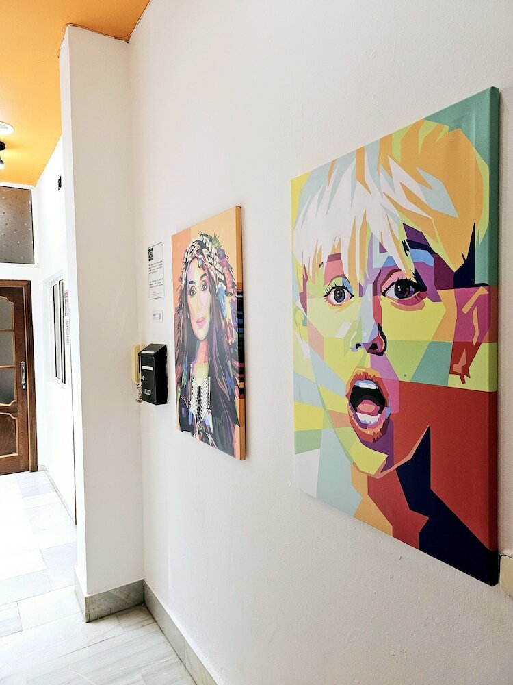 Hostal Arc House Granada