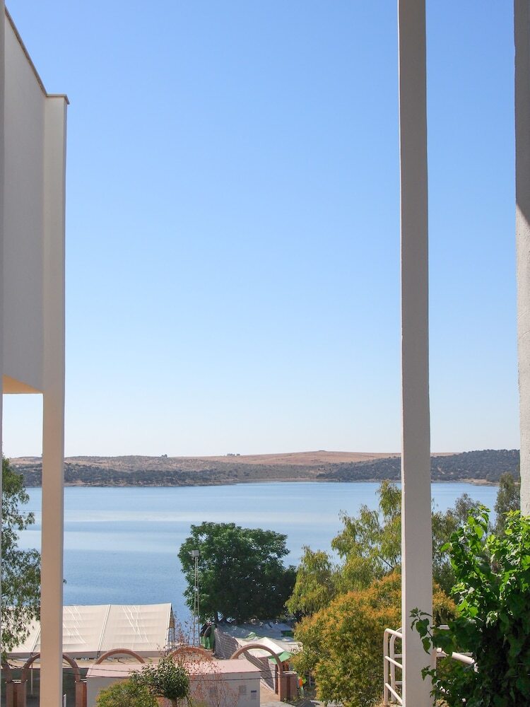 Aparthotel Apartamentos Embalse De Orellana
