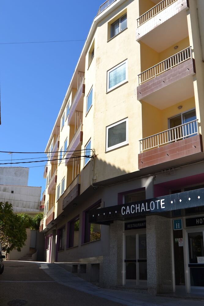 Hotel Nuevo Cachalote