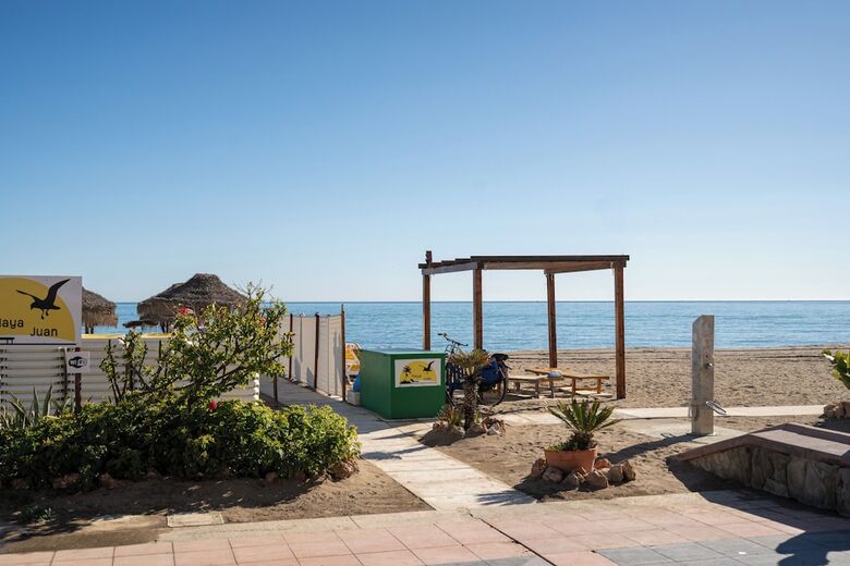 Aparthotel Apartamentos Capricho Del Mar