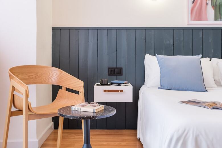 Granada Suites By Olala Homes