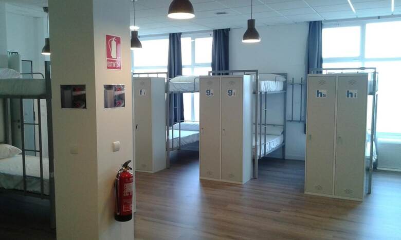 Hostal Check In Leon - Hostel