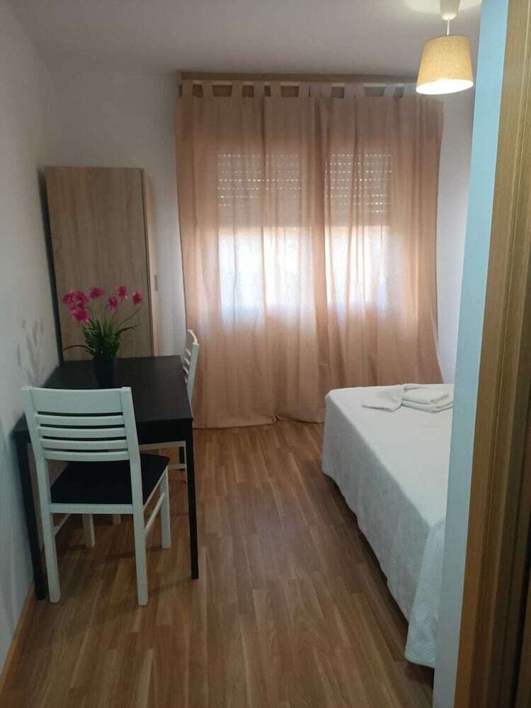 Pilgrim Rooms & Apartments