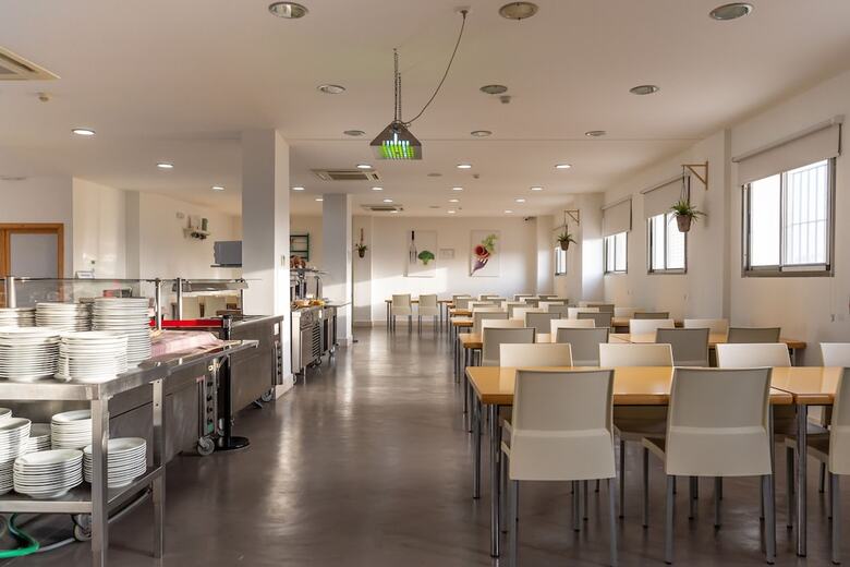 Hostal Albergue Inturjoven Chipiona - Hostel