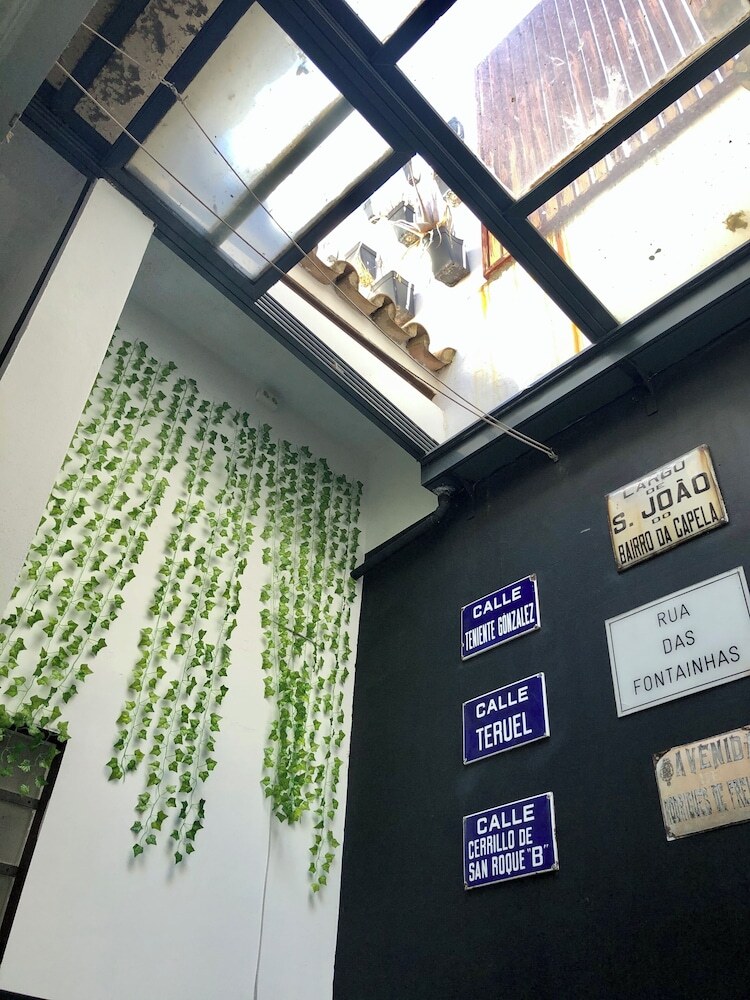 Hostal Seville Your Way Hostel