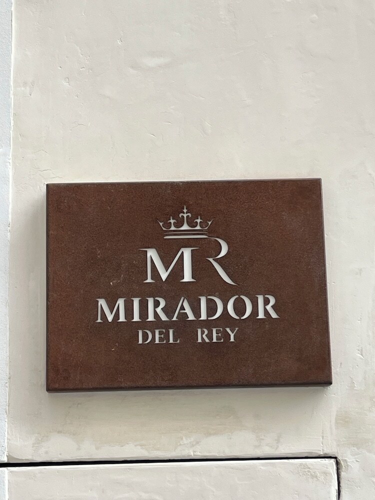 Hotel Mirador Del Rey