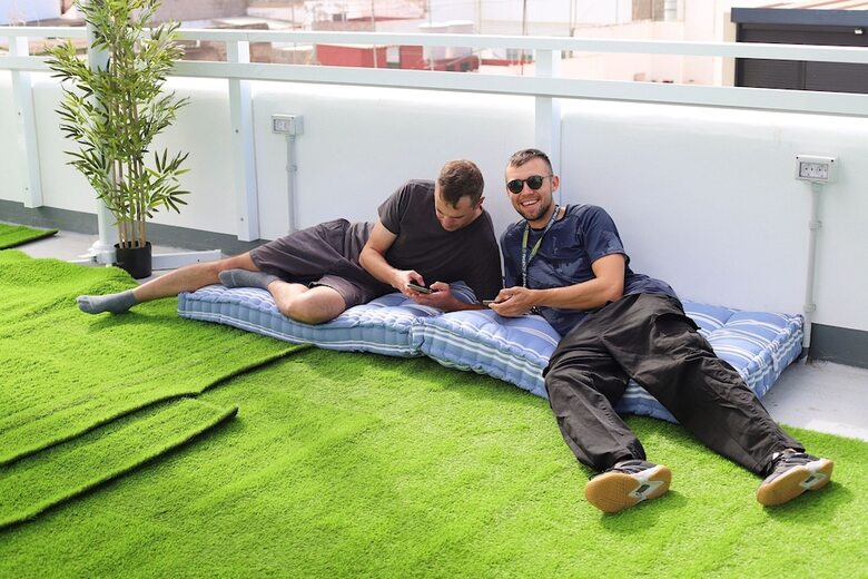 Hostal La Isleta Nest Hostel
