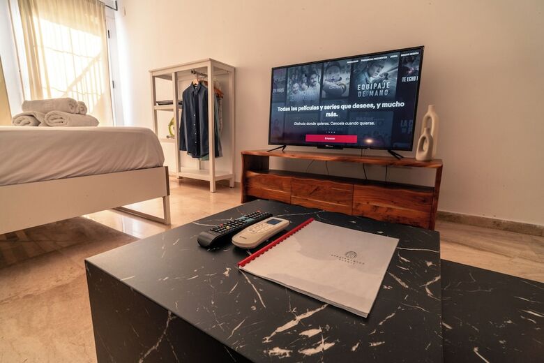 Aparthotel Apartamentos Avanel