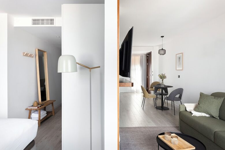Hotel Master La Rambla