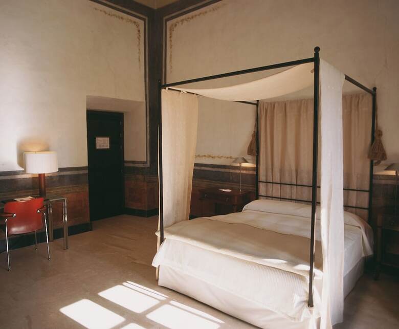 Hotel Hospeder�a Del Monasterio de Rueda