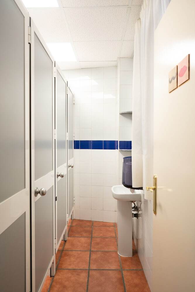 Pensi�n Venecia Gomerez