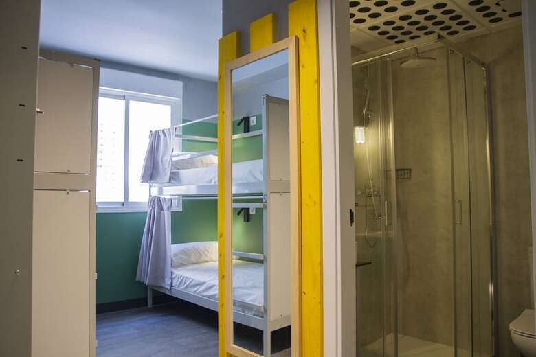 Hostal Room00 Valencia Hostel