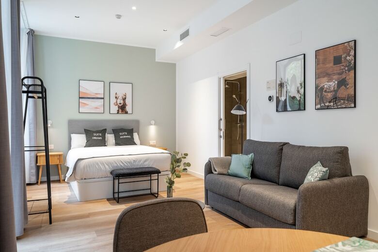 Aparthotel Limehome Sevilla Calle Granada