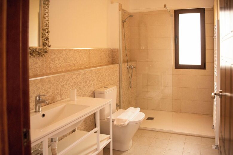 Hotel Castillo-palacio De Bulbuente