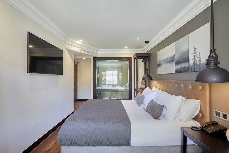 Hotel Cortes Rambla