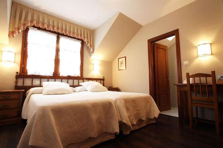 Hostal Restaurante M�ndez "el Guardia"