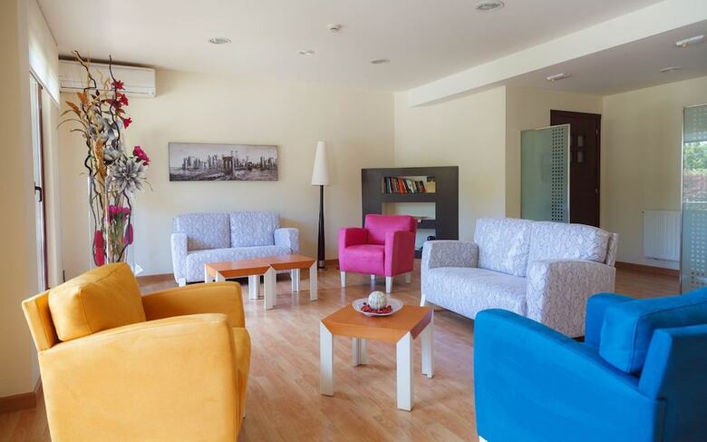 Hotel Lombi�a