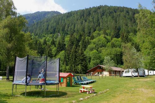 Camping & Chalet Presanella