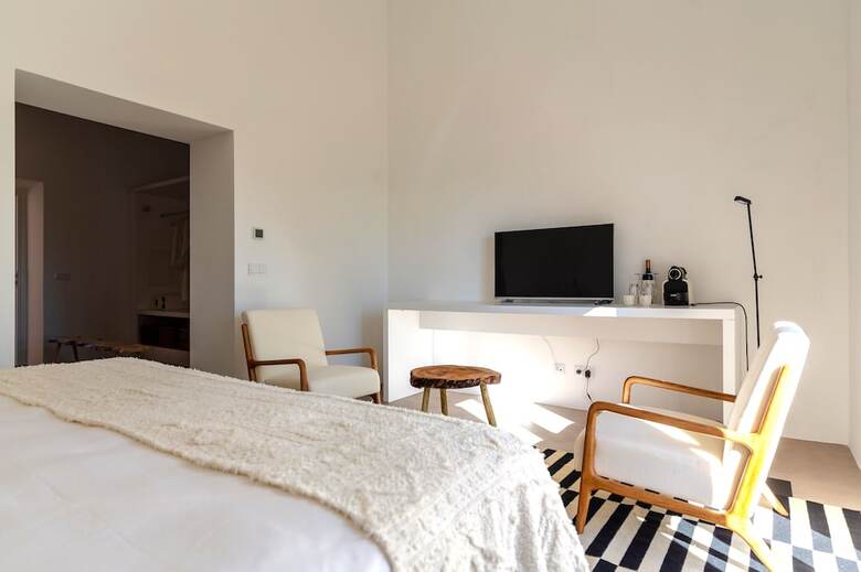Hotel Cenoura-brava Villas & Suites.