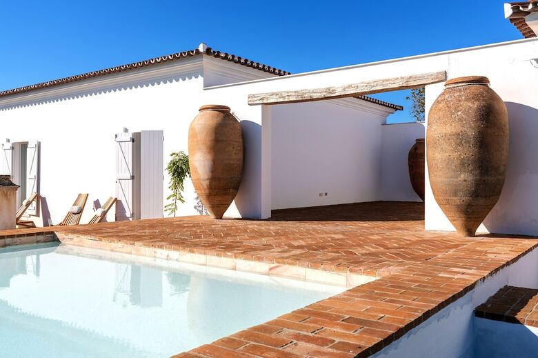 Hotel Cenoura-brava Villas & Suites.