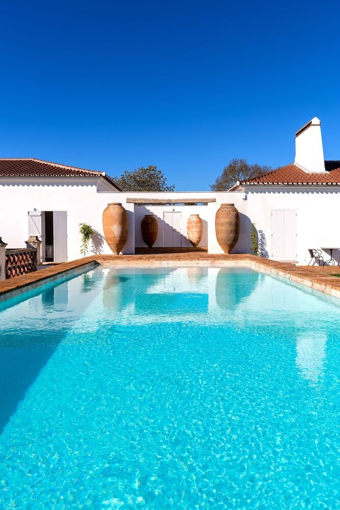 Hotel Cenoura-brava Villas & Suites.