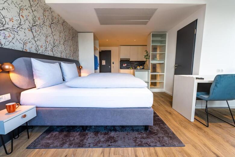 Aparthotel Maseven Frankfurt Messe