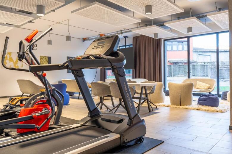 Aparthotel Maseven Frankfurt Messe