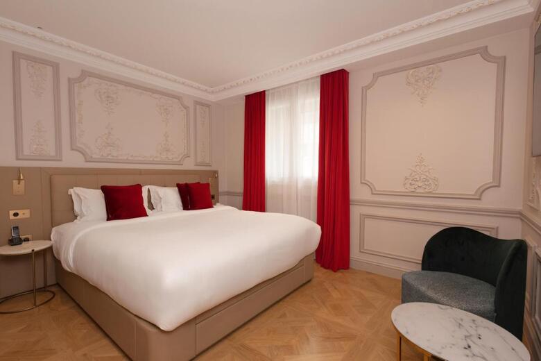 Mode Paris Aparthotel