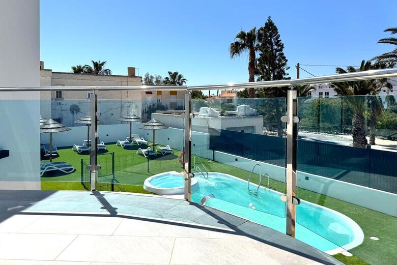Apartamentos El Oasis de San Jos�