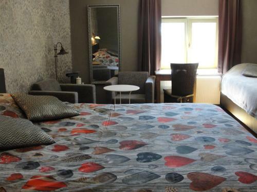 B&B Hedera
