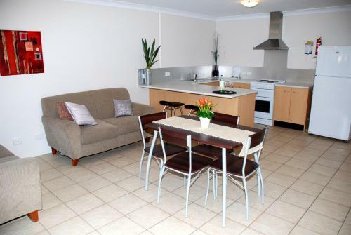 Amberoo Apartments