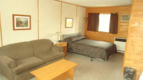 Dreamland Motel