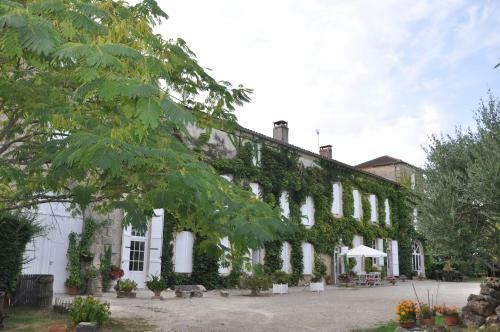 Bed & Breakfast Domaine De Paguy