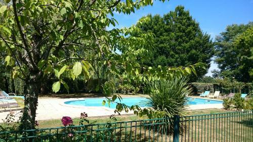 Bed & Breakfast Domaine De Paguy