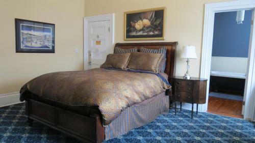 Bed & Breakfast The Roses Heritage Inn