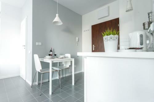 Apartamento Modern Studio Near Warsaw Stadium