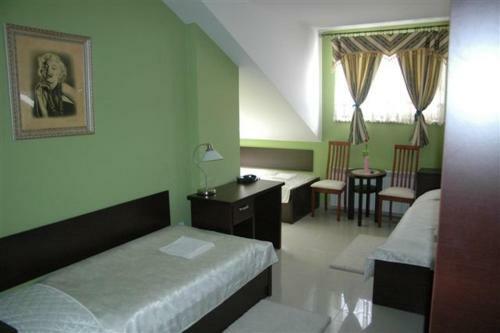 Hostal Adria