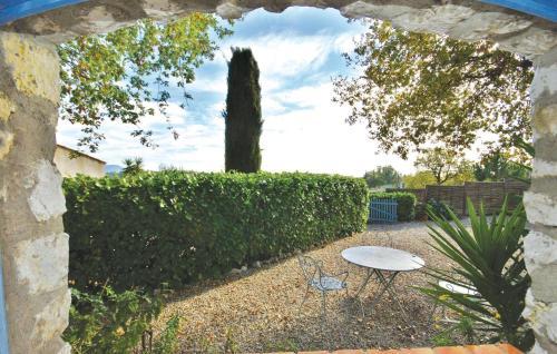 Holiday Home Chemin Denys Amiel